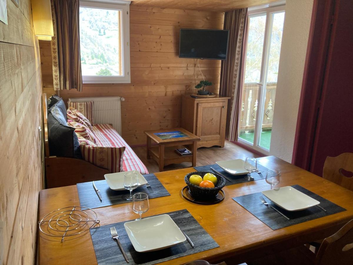 Appartement 4/6 Pers 38M2, Vue Montagne, Piscine Chauffee, 500M Centre Ville Cauterets Exteriör bild
